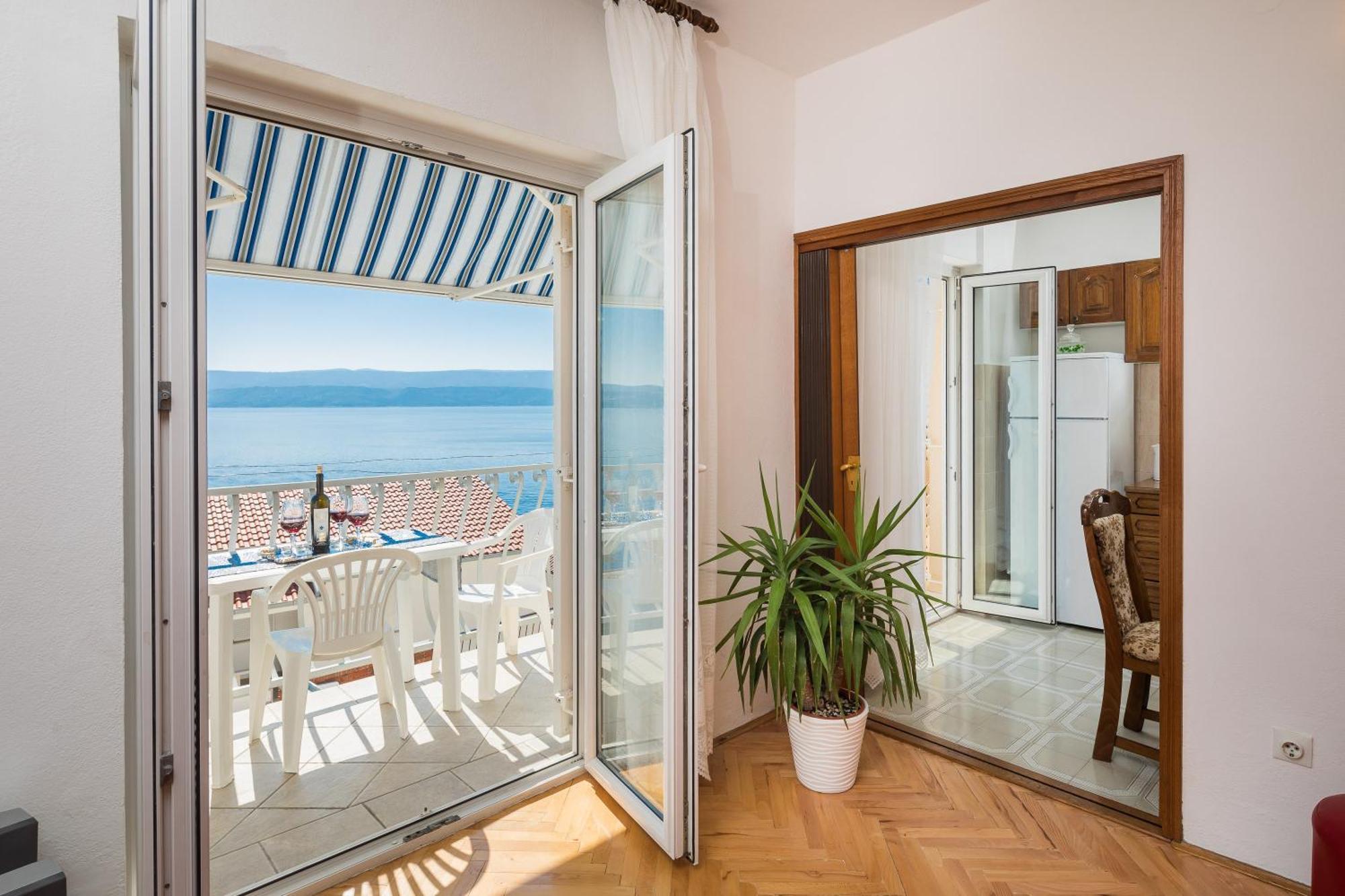 Fba Family Beach Apartments Omiš Exterior foto